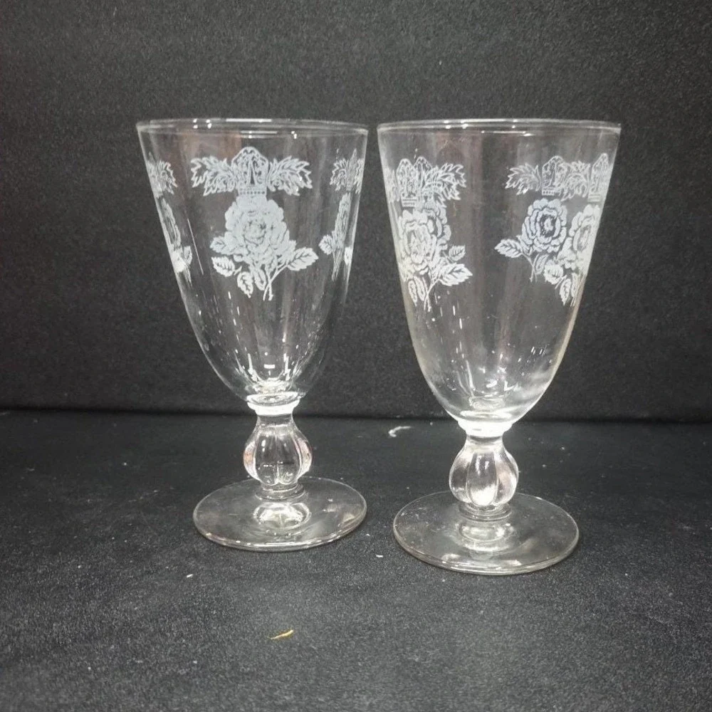 Libbey White Rose Cordials,‎ Set of 2, Etched Crown Sherry Glasses, Vtg Stemware